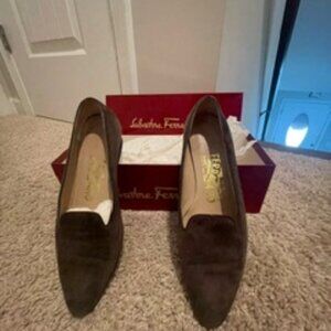 Salvatore Ferragamo Brown Suede Loafers Great Condition! Vintage Italian